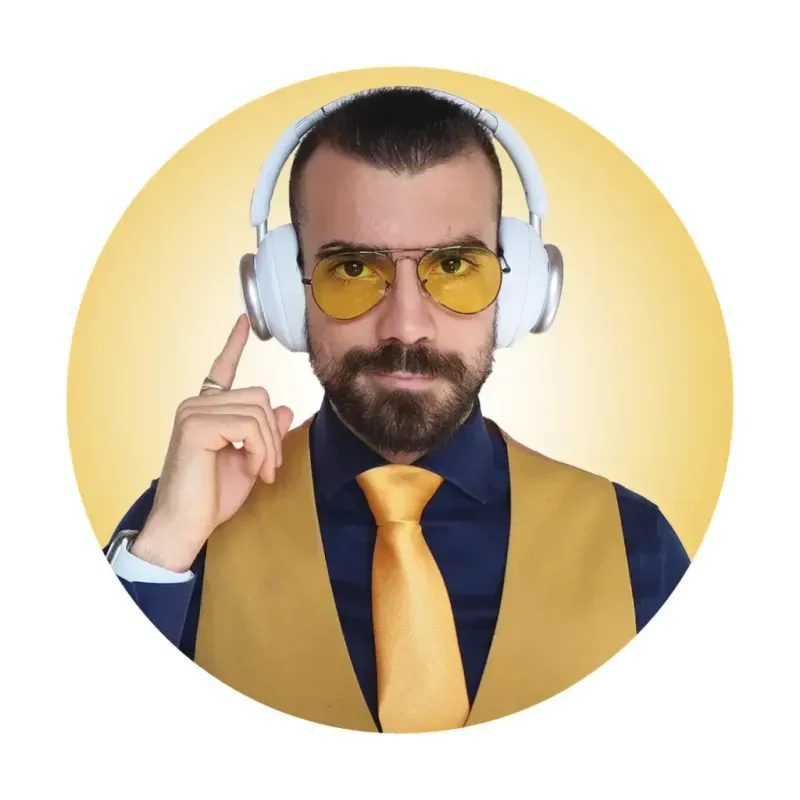 Giulio Segantini, cold calling trainer and founder of Underdog Sales